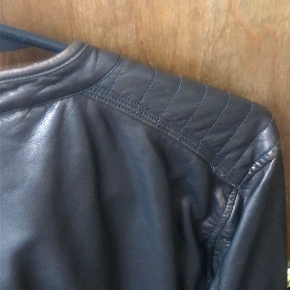 Calvin Klein Men’s Gold Leather Jacket Size M - Picture 4 of 7